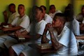 Ảnh: Các thành viên xã hội đen ở El Salvador hoàn lương